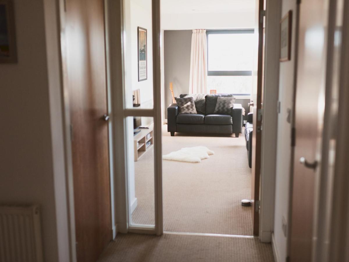 Pass The Keys Lovely 2-Bed Flat Glasgow Harbour Free Parking Eksteriør billede