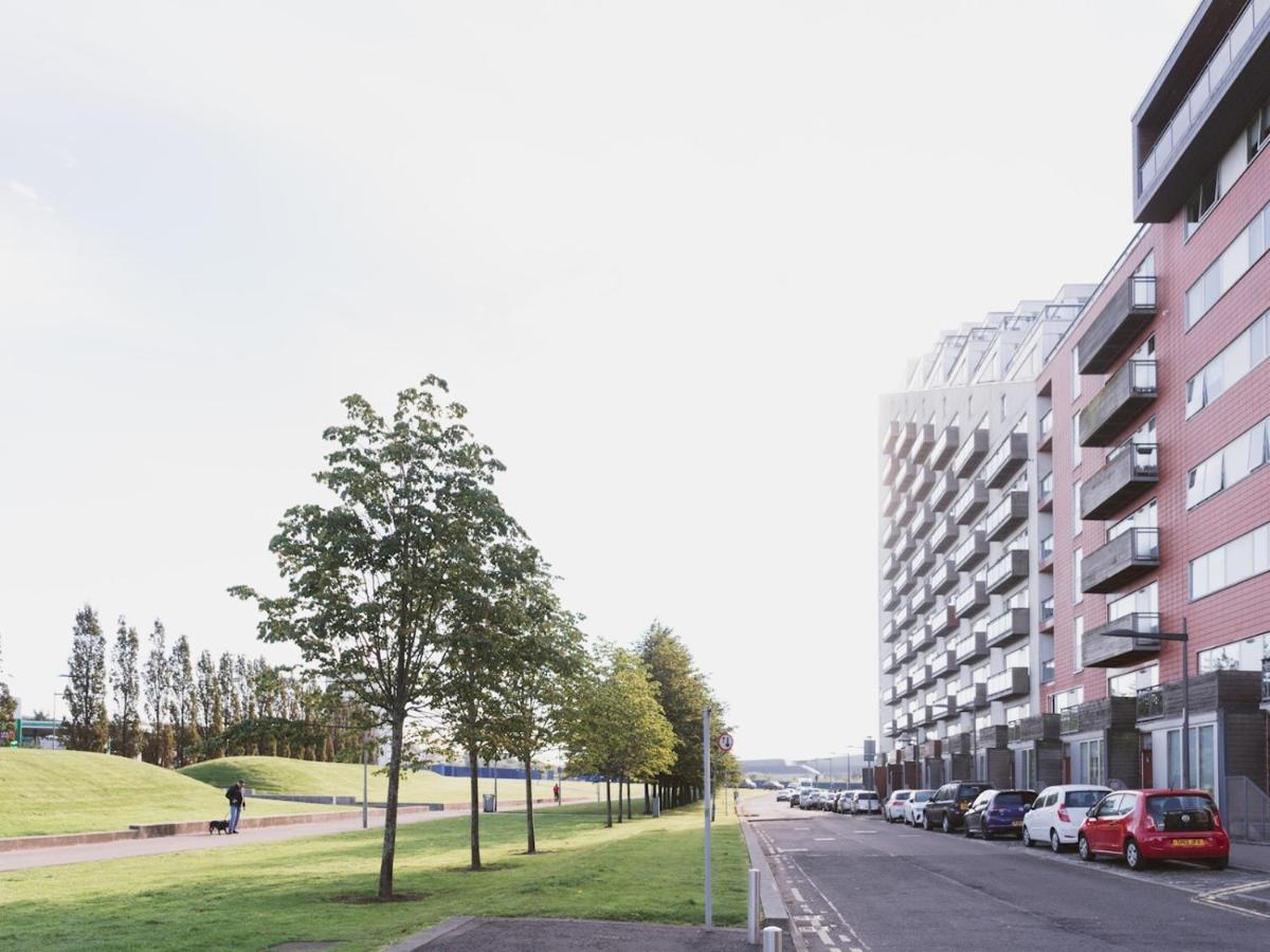 Pass The Keys Lovely 2-Bed Flat Glasgow Harbour Free Parking Eksteriør billede